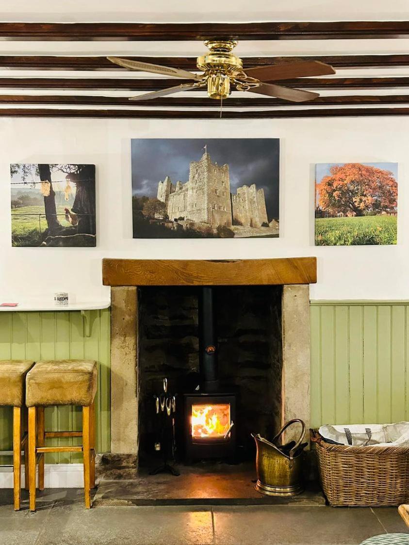Redmire Village Pub Kültér fotó